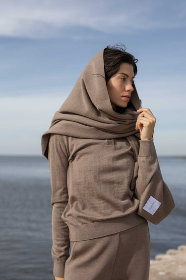 Via 100% Merino Scarf Taupe
