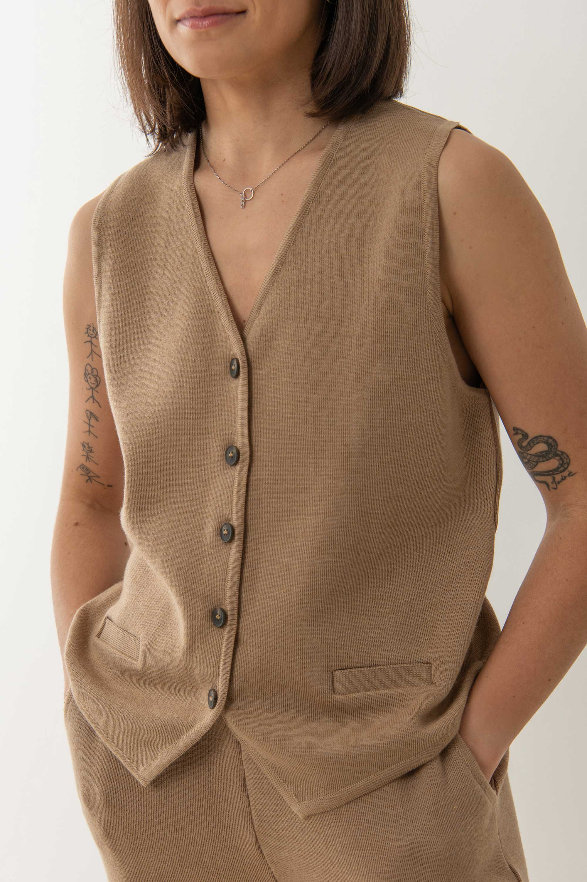 Galante Knitted 100% Merino Waistcoat Beige